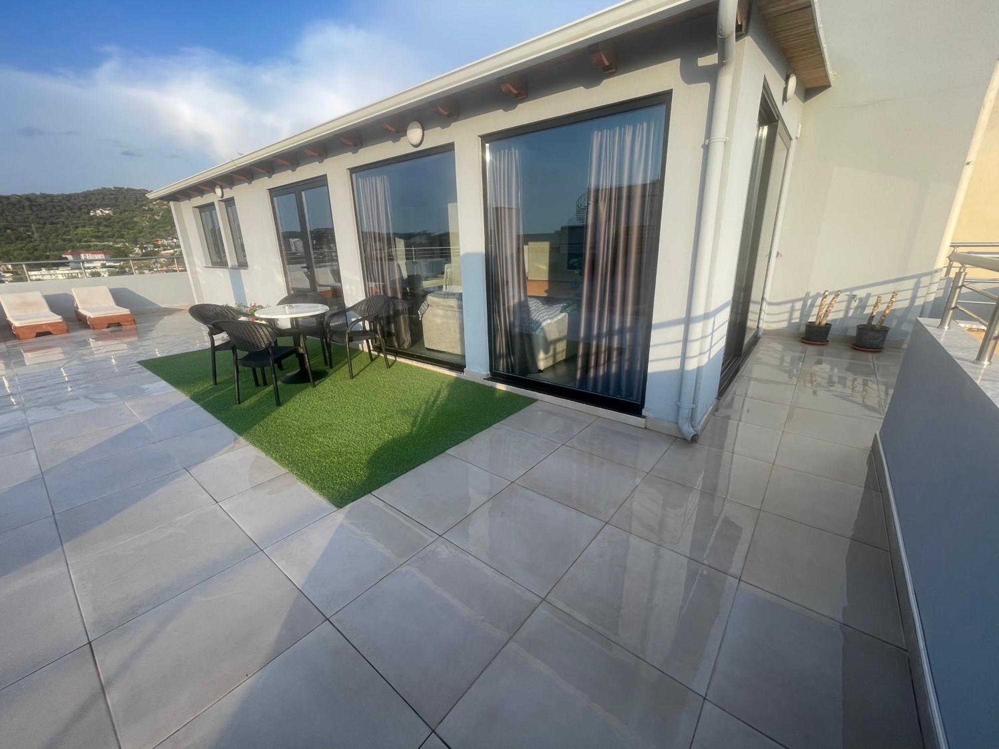 Luxury Rooftop Vlora מראה חיצוני תמונה