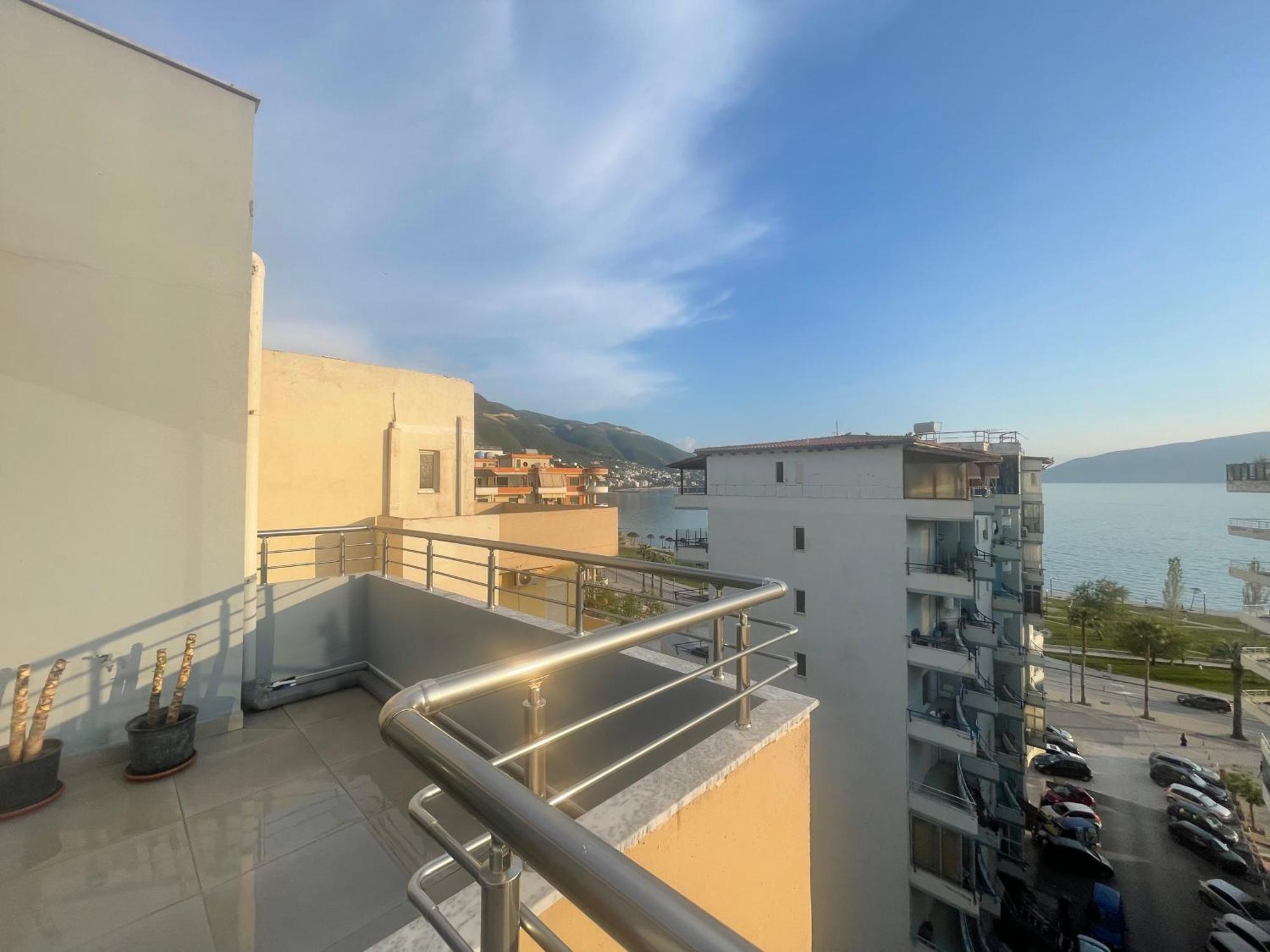 Luxury Rooftop Vlora מראה חיצוני תמונה